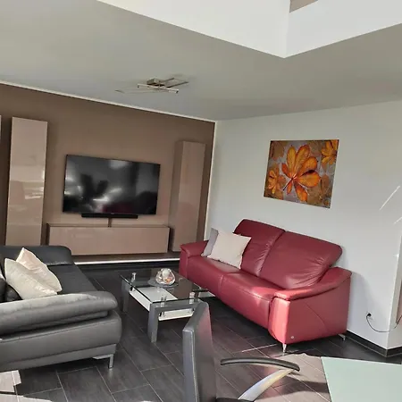 Haus Mit Zeitloser Eleganz In Bergkammen Holiday home *