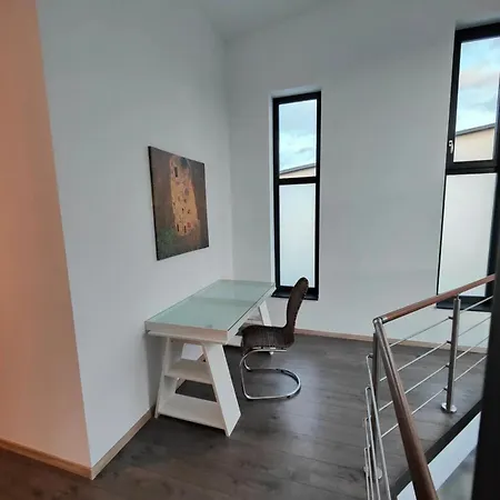 Haus Mit Zeitloser Eleganz In Bergkammen